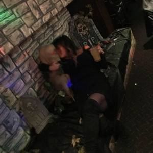 Meet your Posher, Helen